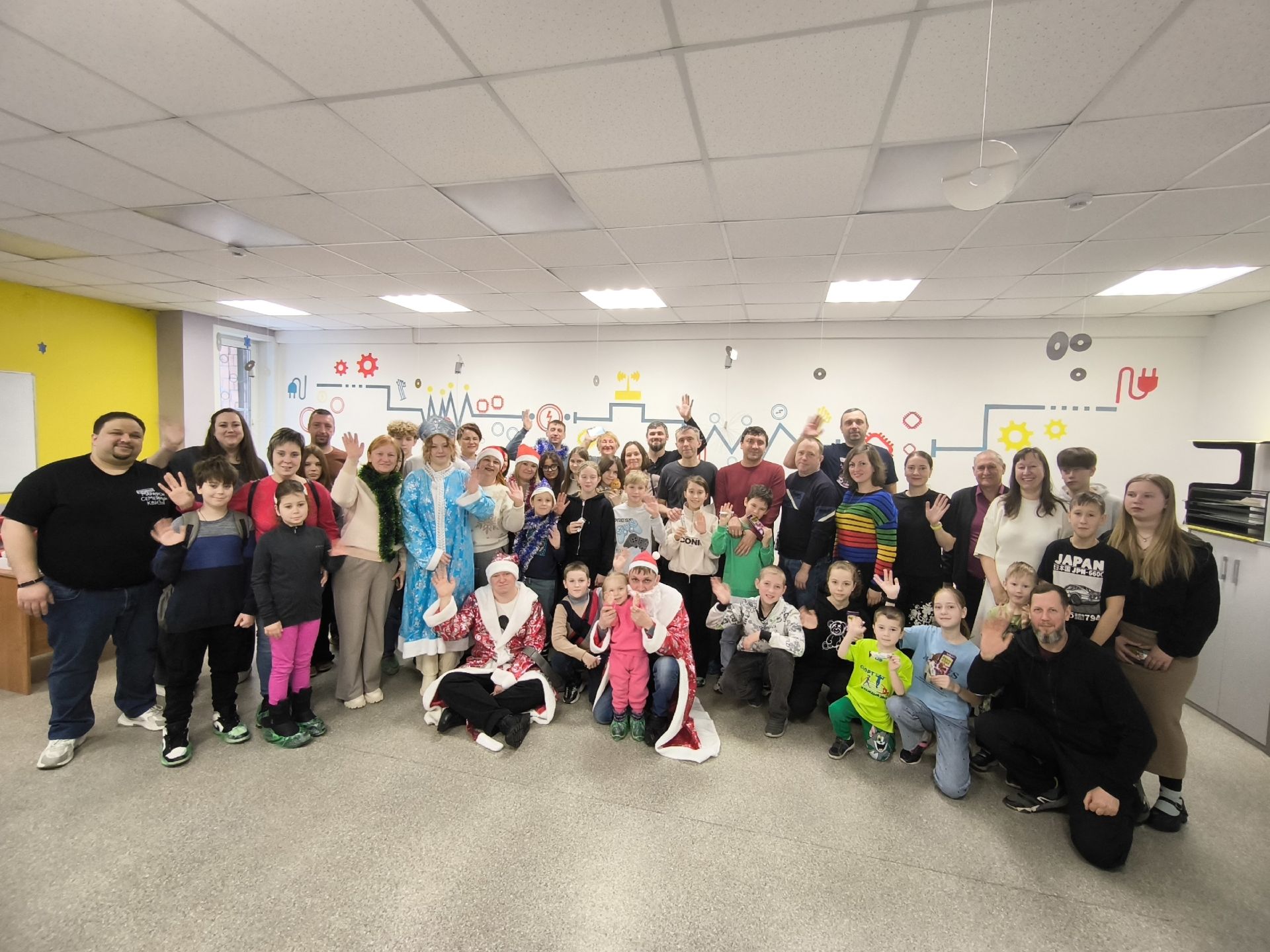 Изображение: СЕМЕЙНЫЙ НОВОГОДНИЙ КВИЗ🎄